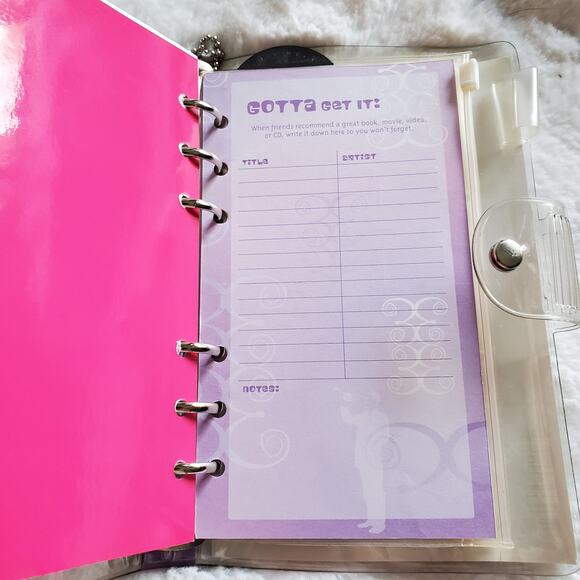 Student Planner Purple Daisy Avalanche Publishing 2000s Read Description - Picture 9 of 12